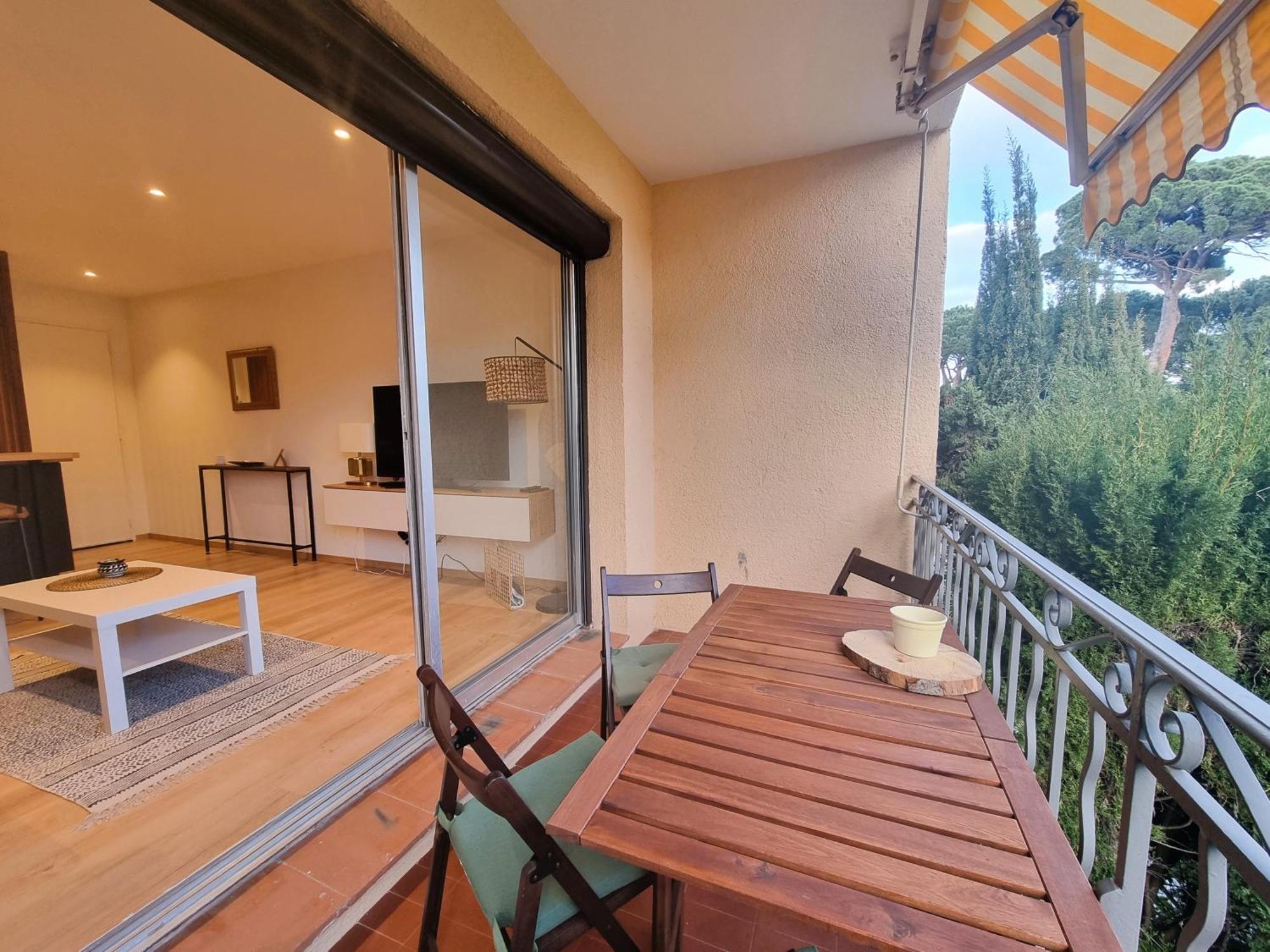 Superbe Appartement Terrasse Et Parking Prive Σαιν-Τροπέ Εξωτερικό φωτογραφία