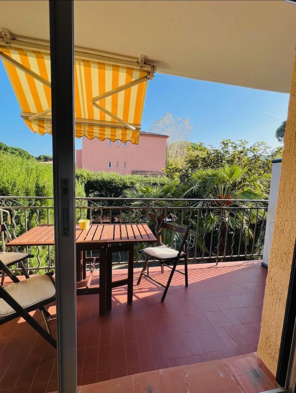 Superbe Appartement Terrasse Et Parking Prive Σαιν-Τροπέ Εξωτερικό φωτογραφία