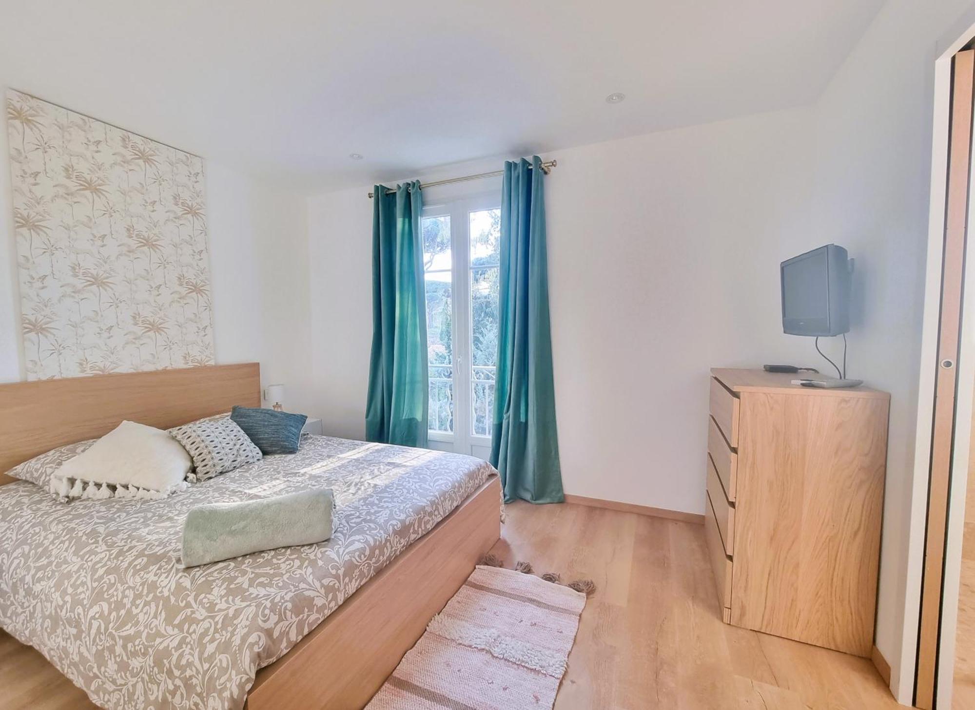 Superbe Appartement Terrasse Et Parking Prive Σαιν-Τροπέ Εξωτερικό φωτογραφία