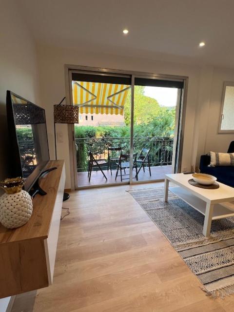 Superbe Appartement Terrasse Et Parking Prive Σαιν-Τροπέ Εξωτερικό φωτογραφία